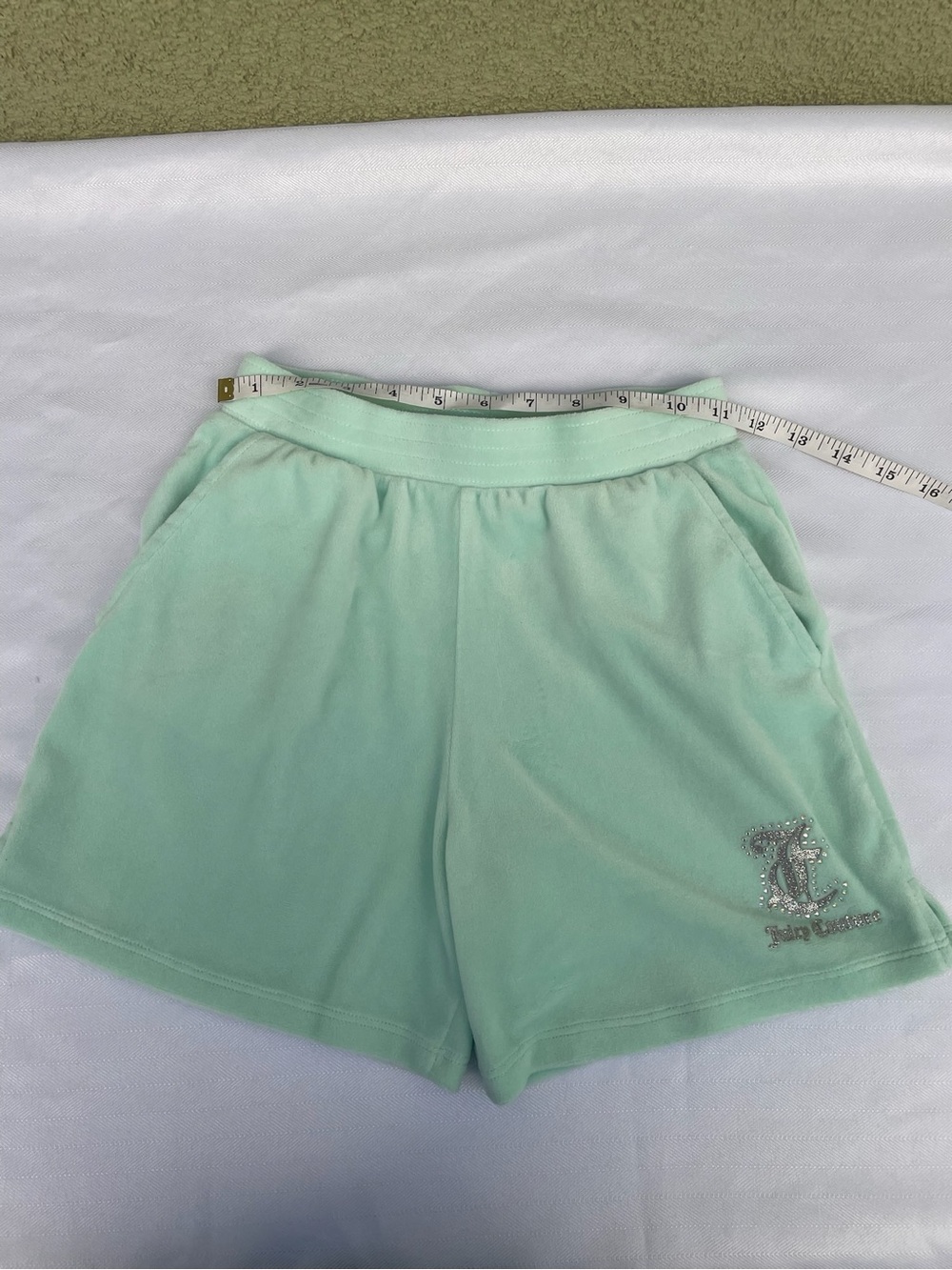 Juicy Couture Mint Velour Shorts Children size 8/9